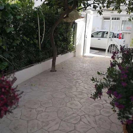 Con Giardino Centro Mare Apartman