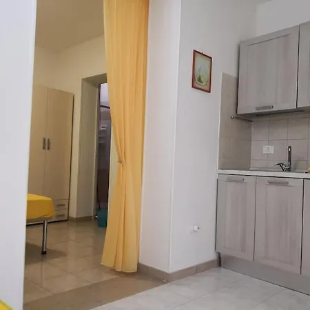 Apartmán Con Giardino Centro Mare